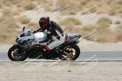 media/May-05-2025-Moto Forza (Mon) [[3c1838c5e5]]/2-B Group/Session 3 (Panning Test Turn 14 Inside)/